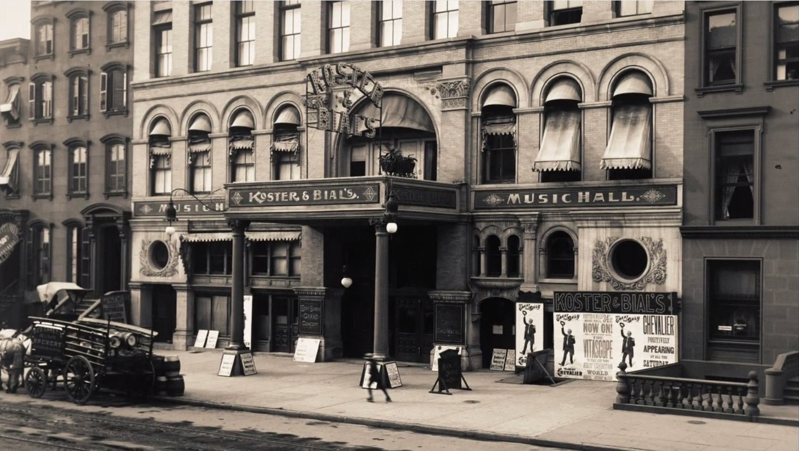 Koster_and_Bial's_Music_Hall Wikimedia Commons